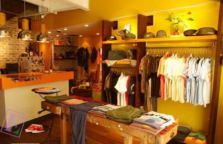 時尚服裝店空間設計圖 融合美學與商業(yè)功能